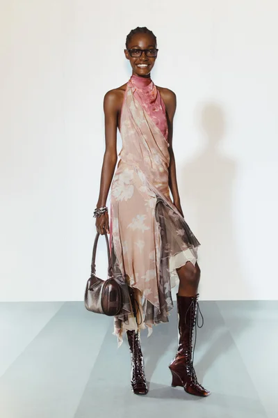 Look 25